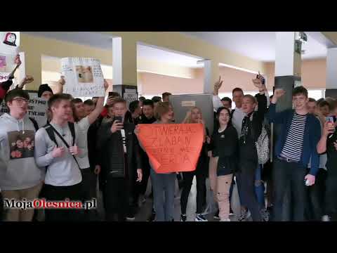 2.10.2019 Oleśnica - protest w ZSP