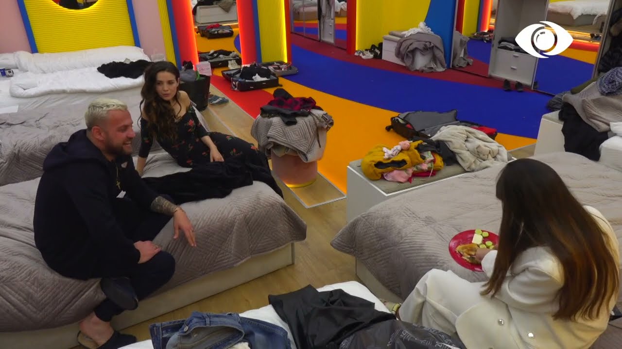 Ishalla ikën ai Kristi/ Banorët diskutojnë eleminimin