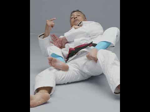 Rickson Gracie shows how to escape back control #shorts