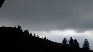 preview picture of video 'Thrilling Weather At MushakPuri Top'