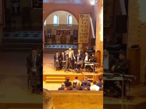 Rugul Aprins Leeds fr Remus