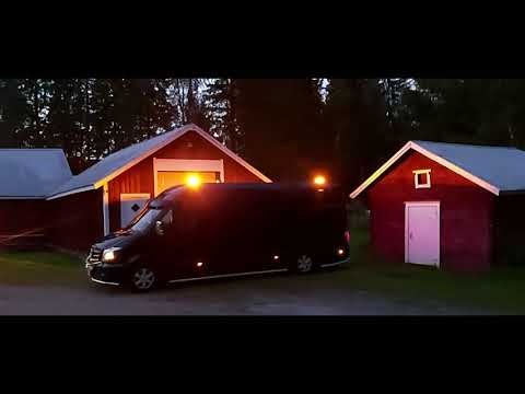 Tehokkaat LED tupla-majakkapaneelit vierekkäin tai pitkittäin