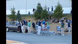 preview picture of video 'Bomb threat at Raytown Walmart'