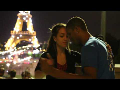 Felipe Garcia e Rafaela Ribeiro em Paris