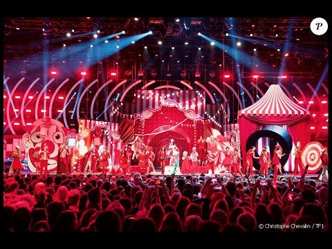 Videoclip de Je joue de la musique (Live) — Les Enfoirés