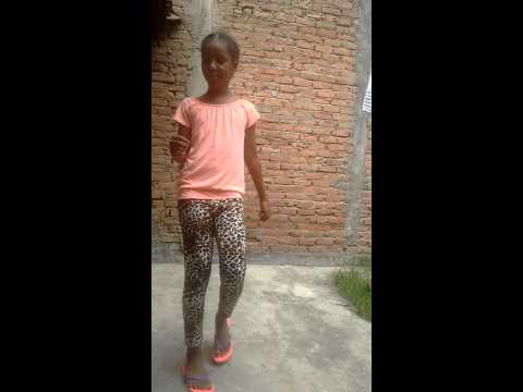 Niña bailando swagga