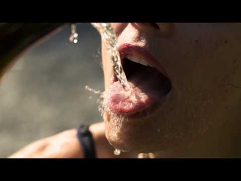 Video thumbnail for Sangue é Champanhe