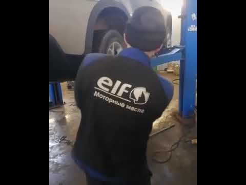 БМВ заехал проверить давление в шинах! Произошло не вероятное!!! Жесть на сто!!!