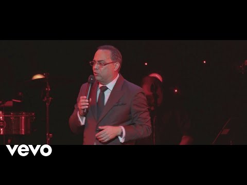 Gilberto Santa Rosa - Conteo Regresivo (En Vivo)