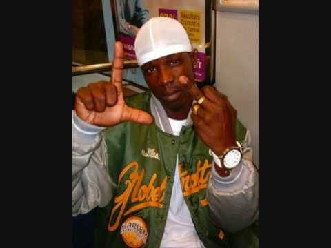 LOGISCH ft T-Slash & Brainpower-Neem Afstand