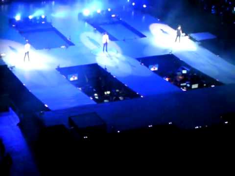 100123 Super show 2 Beijing 2 이별... 넌 쉽니 (Heartquake)