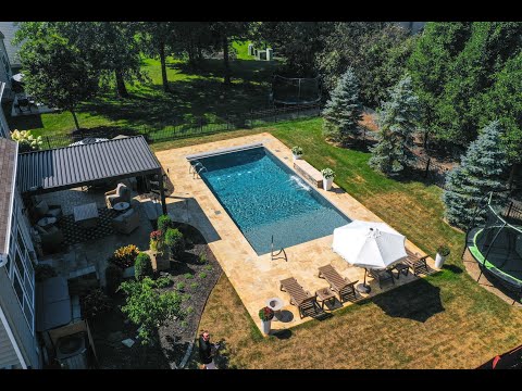 OUTDOOR-FX VINYL POOL WITH TRAVERTINE PATIO