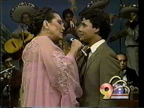 Lola Beltrán y Juan Gabriel -JURO QUE NUNCA VOLVERÉ-, 1984..VOB