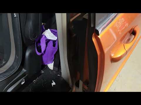 FOR SALE - 22P1096 - 2011 DODGE GRAND CARAVAN - DRIVER LEFT REAR POWER SLIDING DOOR