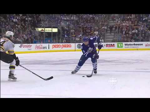 Schenn Highlight Reel Goal - Bruins 0 vs Leafs 1 - Mar 19th 2011 (HD)
