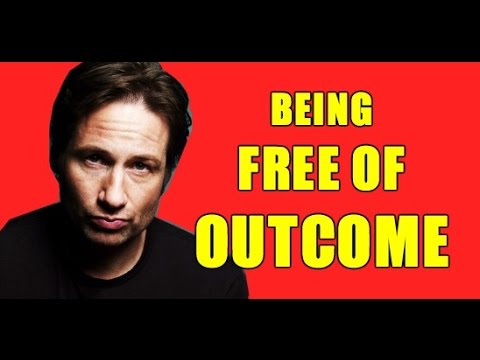 How to Think & Flirt Like Hank Moody - Secret to Freedom of Outcome - Alpha Male Breakdown