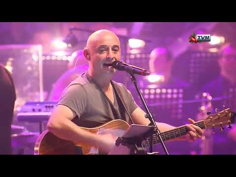 QUEEN meets COLDPLAY Concert - Cash & Band - Talk