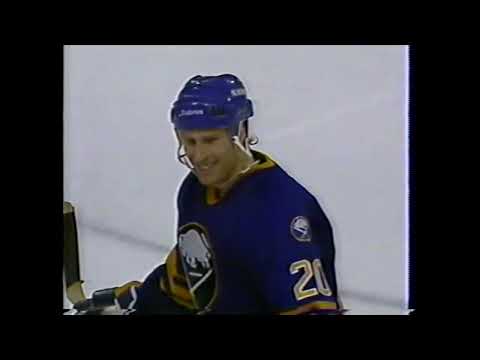 Bob Sweeney Goal - Sabres vs. Blackhawks, 1/11/94