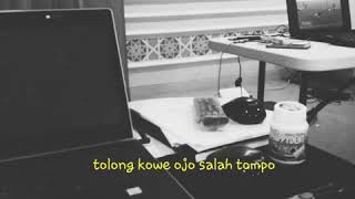 Download lagu Story WA Wegah Kelangan - Dhevy Geranium cover mp3