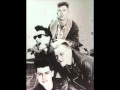 Guana Batz - Radio Sweetheart