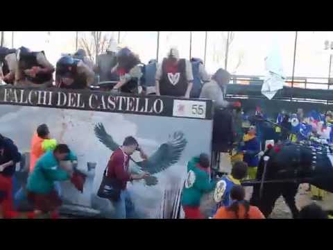 I Falchi del Castello e Credendari - Carnevale Ivrea 2014