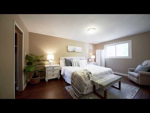 173 Pringle Dr, Whitby