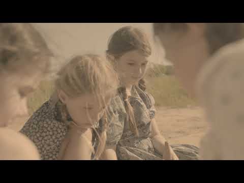 Crenguță de Iederă și Maria Iliuț - Pe marginea pădurii