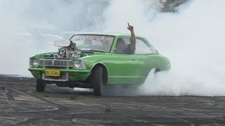 preview picture of video 'ULEGAL final Burnout at Burnout Warriors Motorfest 2012'