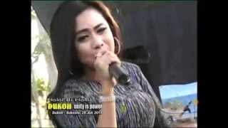 Download lagu [ Dangdut New Pallapa Dukoh 2015 ] 4. Oleh Oleh - Ria Mustika ft Niken mp3