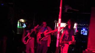 ICY RED THE ZEBRA CLUB ANCIENT 121511