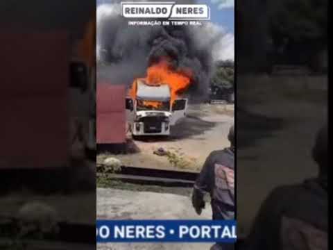 Carreta pega f0g0 na AL-105, em São Luís do Quitunde #shorts #carreta #videoviral #shotrs #viralnews