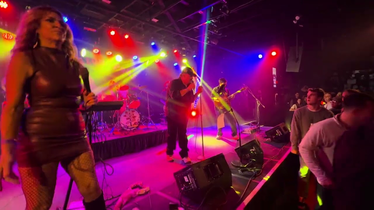 Video from Six Ways To Nowhere concert