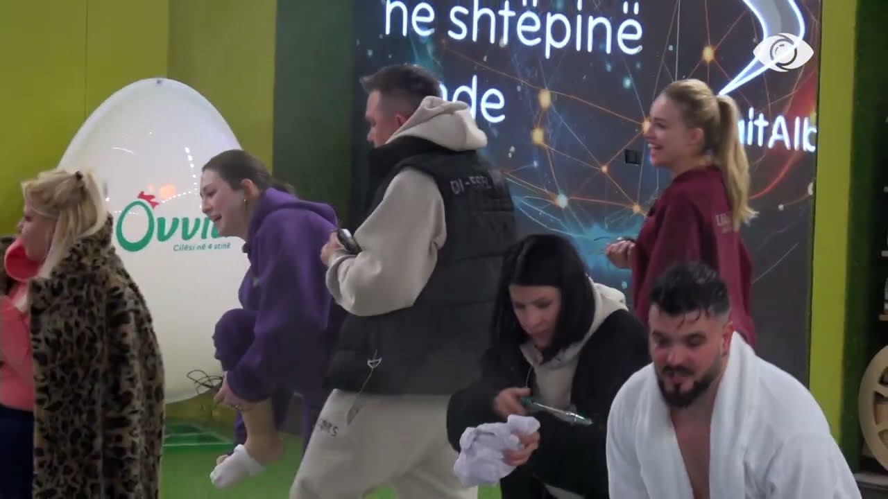 Endriku gjen monedhën, grupi i tij nuk e fsheh entuziazmin