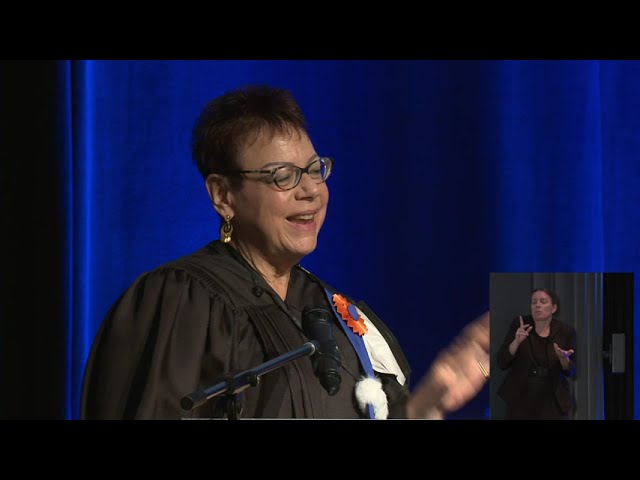 Remise d&rsquo;un doctorat honoris causa à Marie Mc Andrew