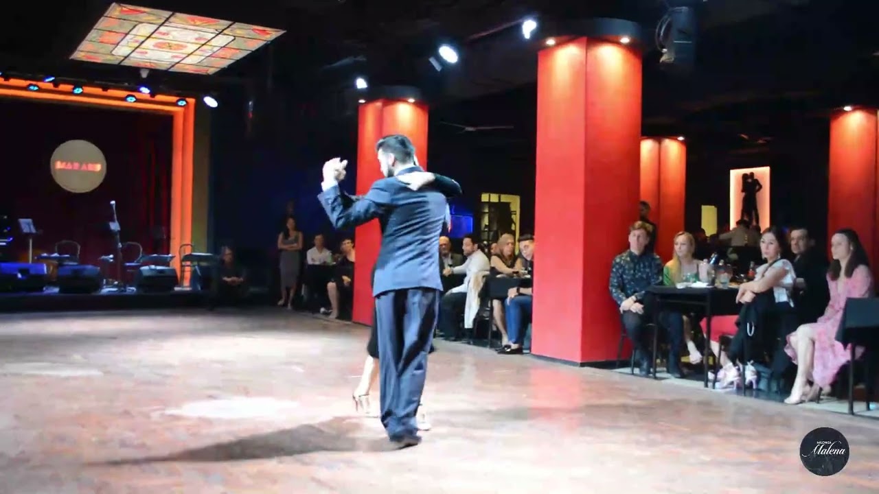 Jimena Hoeffner & Fernando Carrasco en Milonga Malena - Marabu !!! 2/4