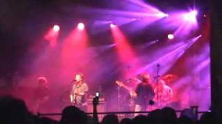 April Wine   I&#39;m On Fire For You Baby  LIVE