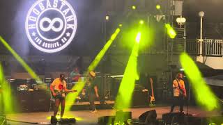 Hoobastank - Born to Lead 4/12/2025