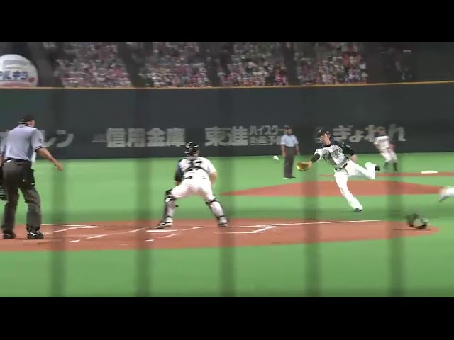 【2回表】ファイターズ・加藤 華麗なグラブトスで勝ち越し点を与えず!! 2016/7/31 F-H
