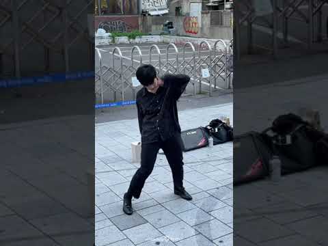 220816 김효진 카가와 유 버스킹 Kim Hyojin Yu Kagawa 1차 투모로우바이투게더 TXT Good Boy Gone Bad