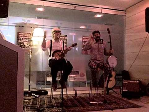 Micha & Herr Nils bei der Messkirch Unplugged Musiknacht 2013