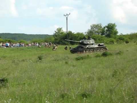 T- 34 tank attack Eszkáros
