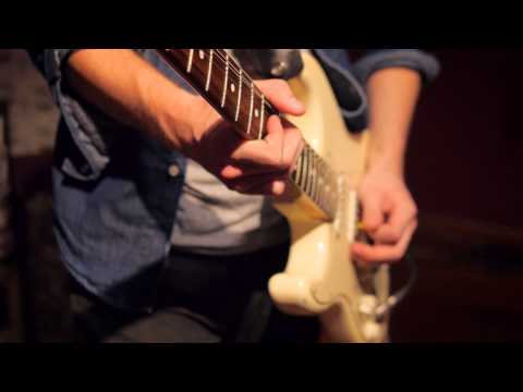 Purple Sheep Sessions - Taïni and Strongs - Little Shoes / Blackout