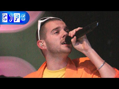 The Streets - Don’t Mug Yourself (TOP OF THE POPS - DEBUT!) (2002) BBC One Recording