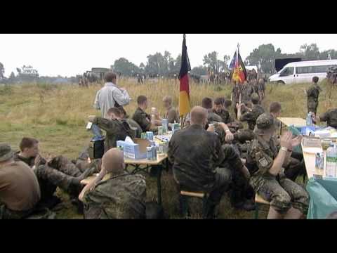 Bundeswehr-Soldaten auf dem Nimwegen Marsch