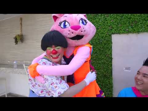 JUGANDO en la ALBERCA con El Club de Kids Play | Erick y Kimy la Gatita | Hitos | Ramito y Gordito