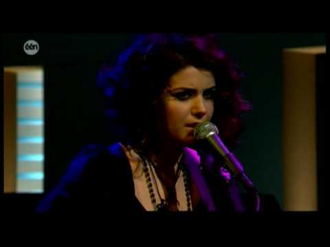 Katie Melua - I'd Love to Kill You - Acoustic