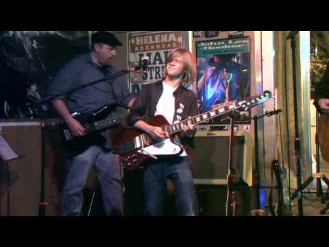 Jimi Hendrix "VOODOO CHILD" LIVE~by 14-yr-old, Jake Halden Vang