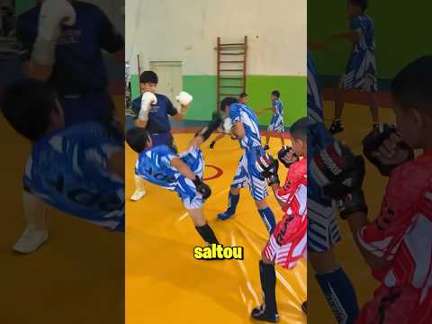 O garoto que ninguém queria enfrentar sem os óculos! 😱