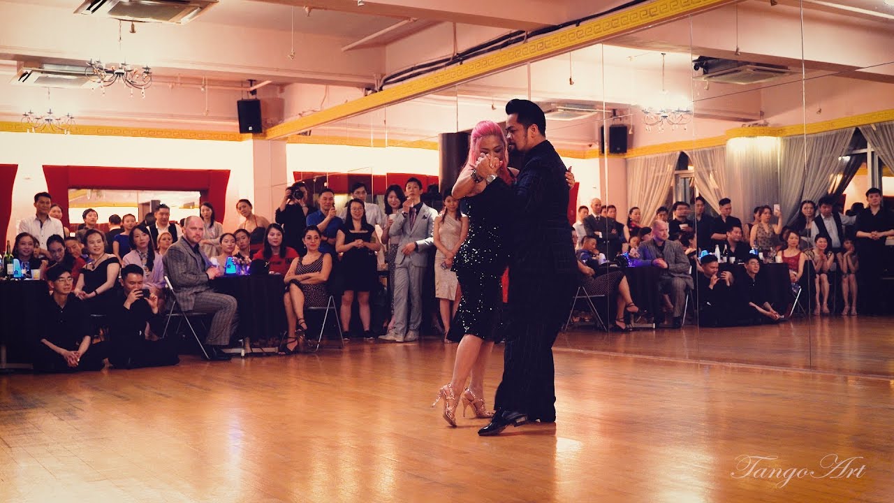 Video thumbnail for Lily Tan y Gennysam Alcantara, De antaño, Juan D'Arienzo