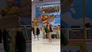 Download lagu Tari kreasi daerah #shorts mp3 Download lagu Tari kreasi daerah #shorts mp3